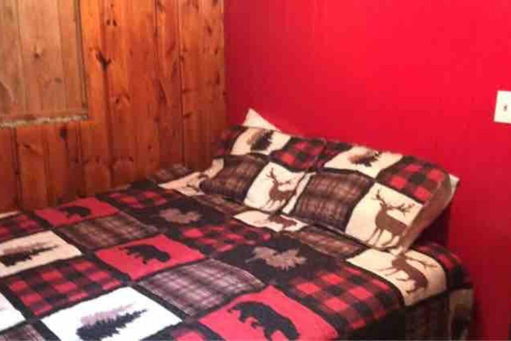 Royce'S Outpost Rustic Cabin Nearby Trails Mio Экстерьер фото