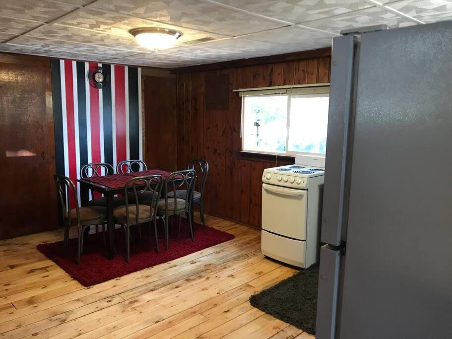 Royce'S Outpost Rustic Cabin Nearby Trails Mio Экстерьер фото